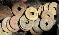 我们管美国货币叫美元，英国货币叫英镑，人民币在国外叫啥？