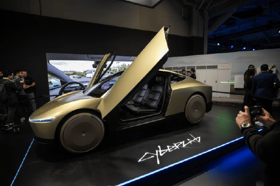 特斯拉“Cybercab”名称遭遇阻碍：对手竟是一家法国饮料公司