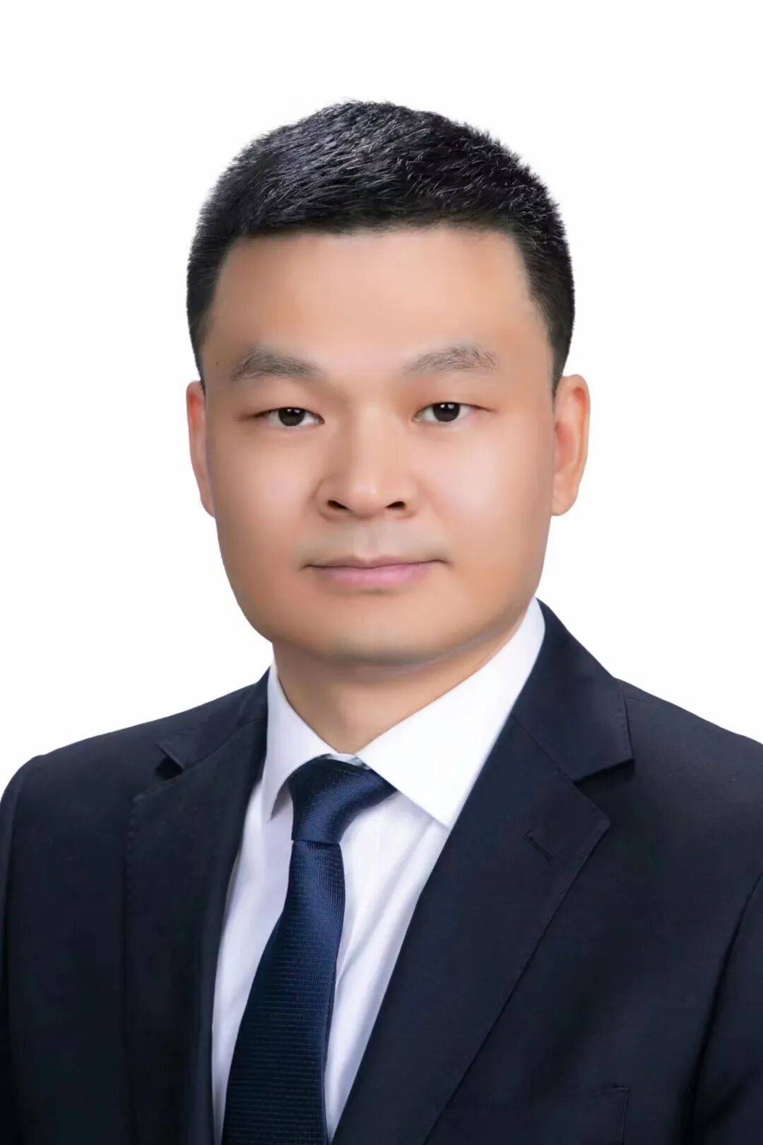 中央决定:邱宝华履新职