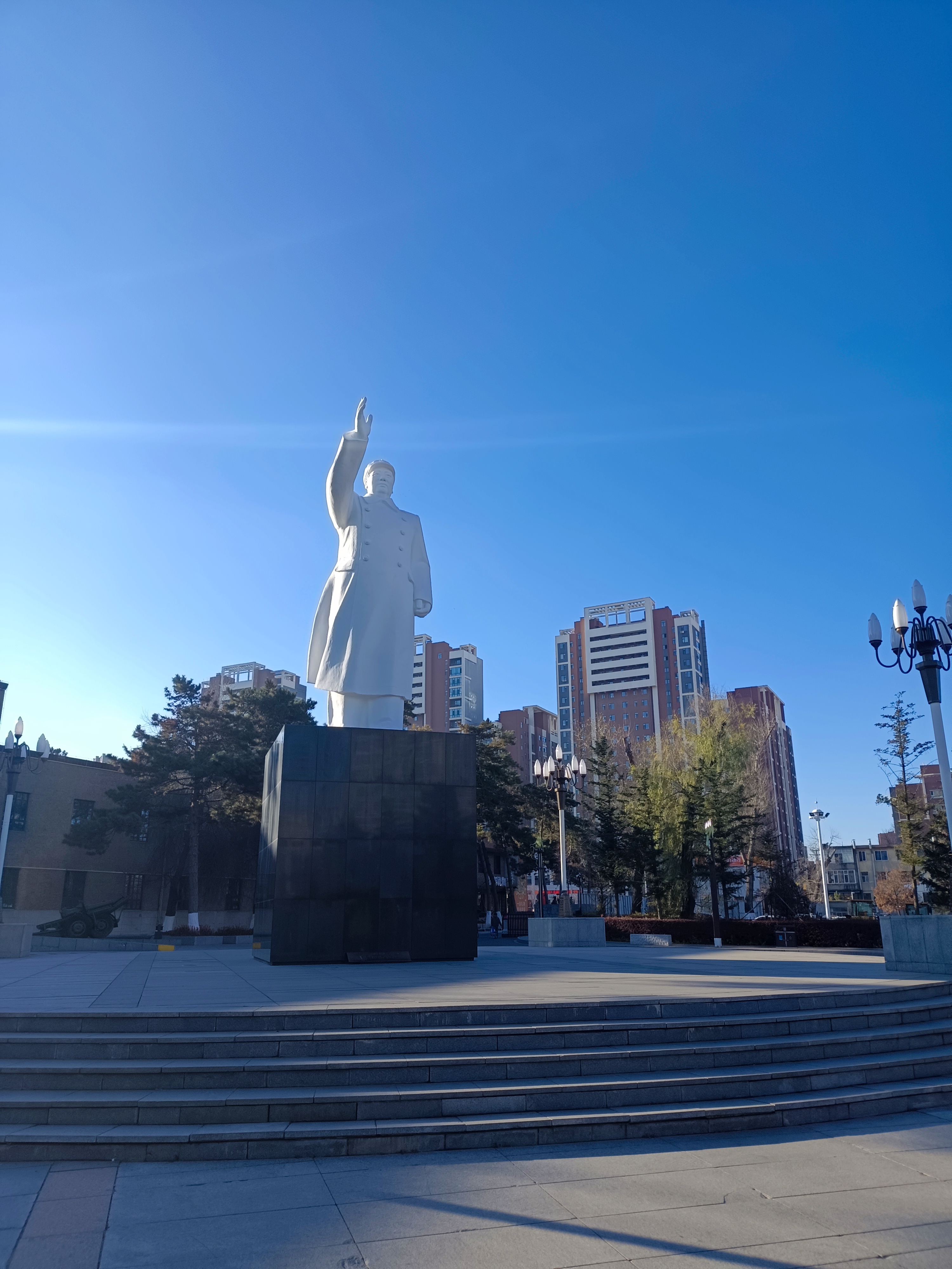 长春证券(长春证券交易所都在什么位置)