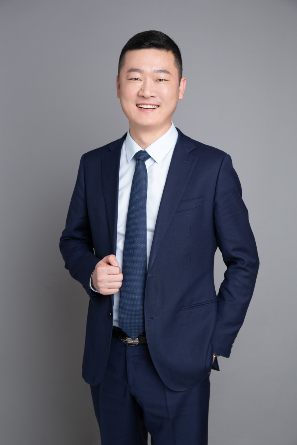 上海华金证券(上海华金证券容易进吗)